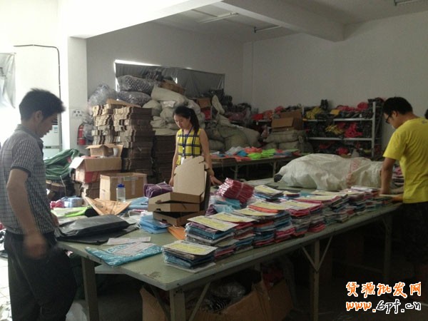 3皇冠女裝網(wǎng)店的清倉生意經(jīng)2