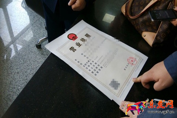 淘寶開店要不要去工商局注冊(cè)？目前是怎么規(guī)定的？.jpg